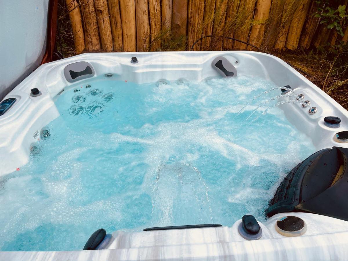 Wooden Apartman Premium Jacuzzival Alsóörs エクステリア 写真